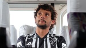 O jogador Gustavo Scarpa