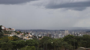 tempo fechado em BH