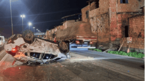 Capotamento no Anel Rodoviário de BH