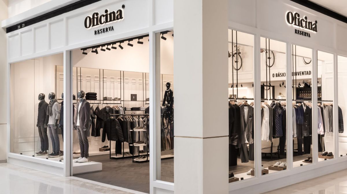 Oficina: Como a marca de moda premium entrega uma experiência digital impecável