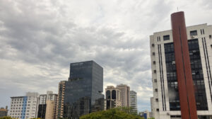 tempo fechado em BH