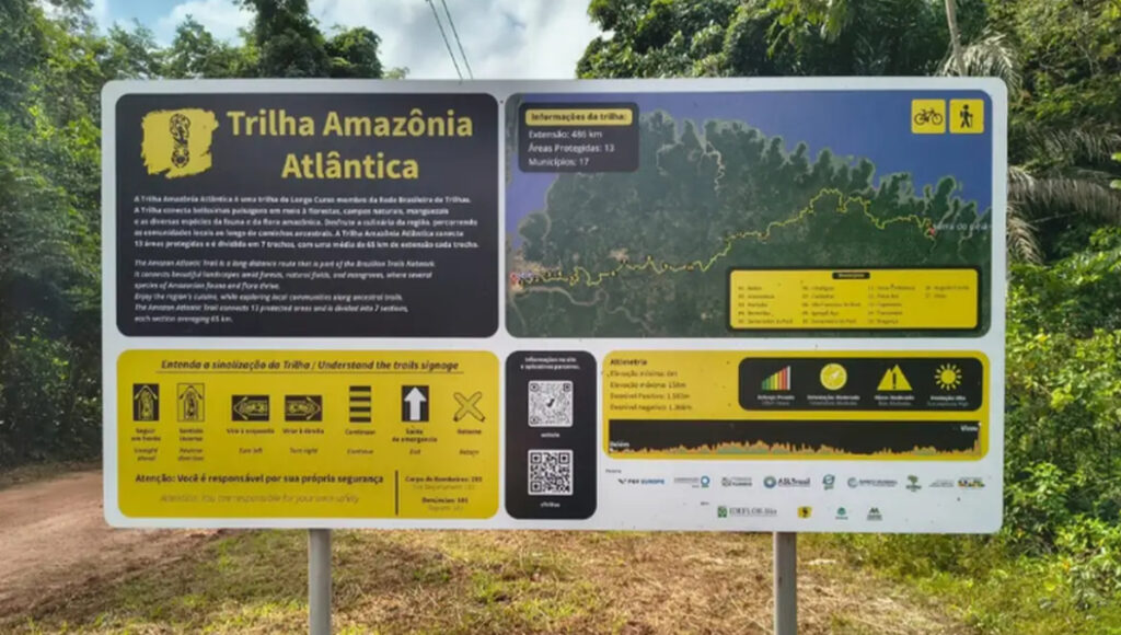 Placa da trilha Amazônia Atlântica