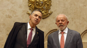 lula ao lado de barroso