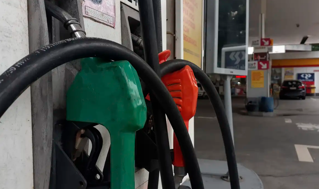 Uma bomba de combustíveis, em detalhe