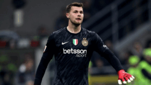 Goleiro Josep Martínez