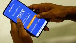 Com a nova regra, o governo impõe limites de valor, número de parcelas e prazo de contratação. (Foto: Joedson Alves/Agência Brasil)