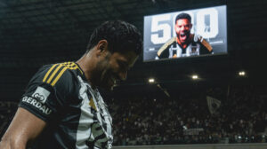 atlético homenagem hulk