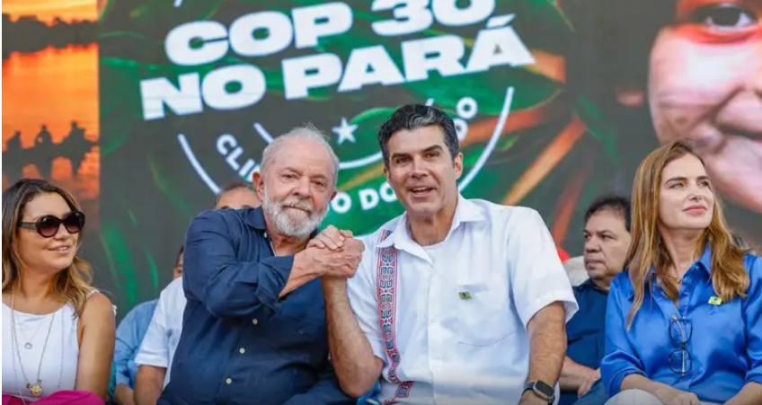 O presidente Lula e o presidente do Pará, Helder Barbalho, na COP 30