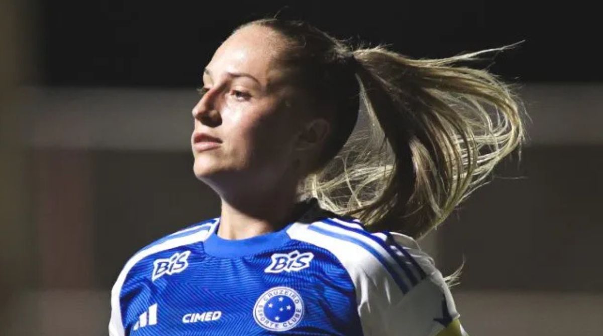 Zagueira do Cruzeiro, Isa Haas