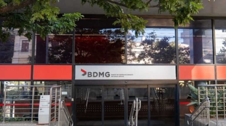 Fachada do Banco de Desenvolvimento de Minas Gerais - BDMG
