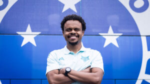 treinador sub-20 cruzeiro