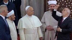 Papa na Mesquita Azul