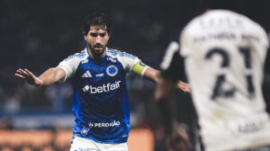lucas silva cruzeiro corinthians