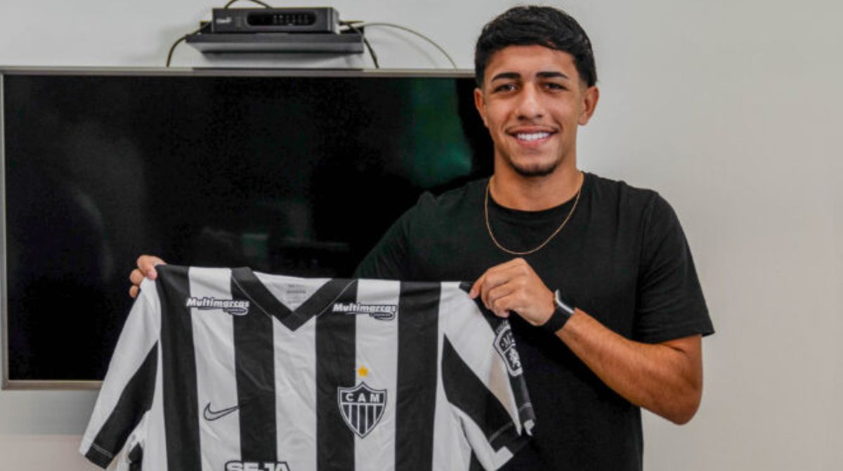 Lateral-esquerdo de 17 anos do Atlético, Kauã Pascini