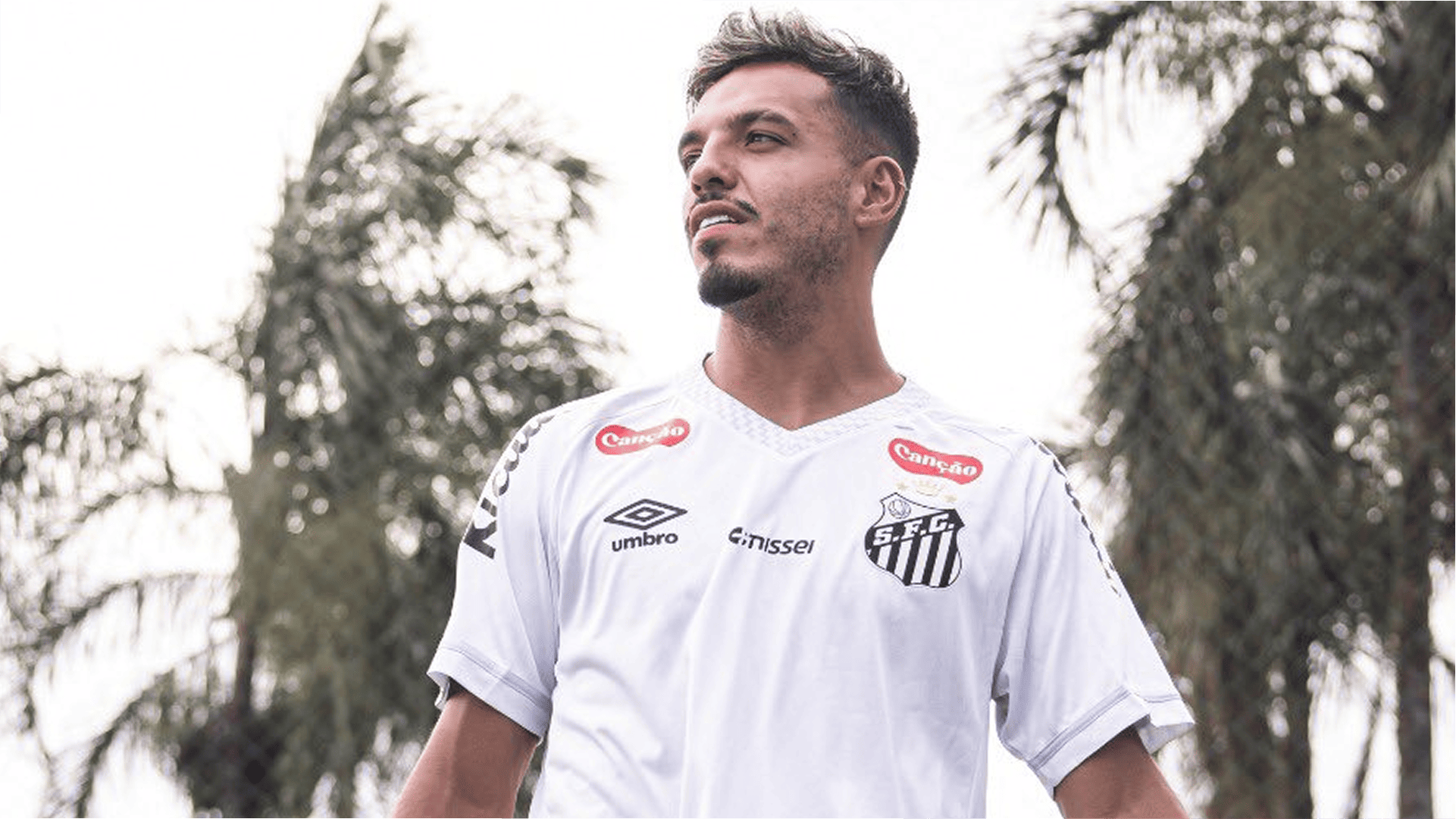 Gabriel Menino deve deixar o Santos e retornar ao Atlético em 2027