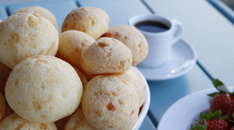 pão de queijo