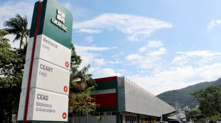universidade estadual em santa catarina