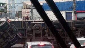 Acidente na avenida Amazonas