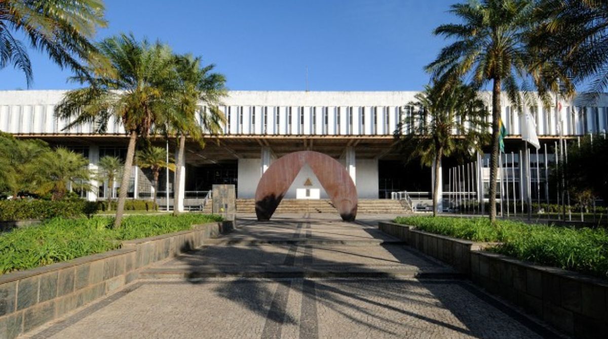 ALMG retoma os trabalhos para o último ano antes de renovação de representantes na casa. (Foto: Guilherme Bergamini)