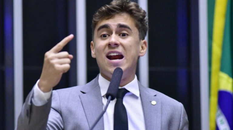 nikolas ferreira discursando