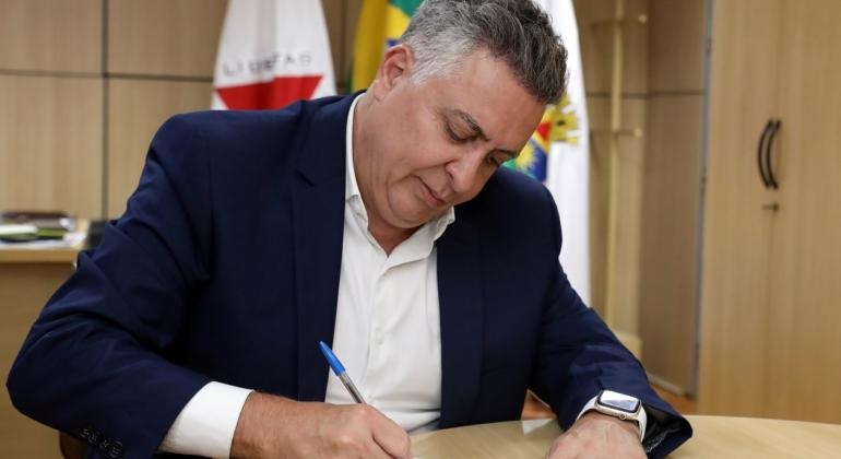 Prefeito de Belo Horizonte, Álvaro Damião