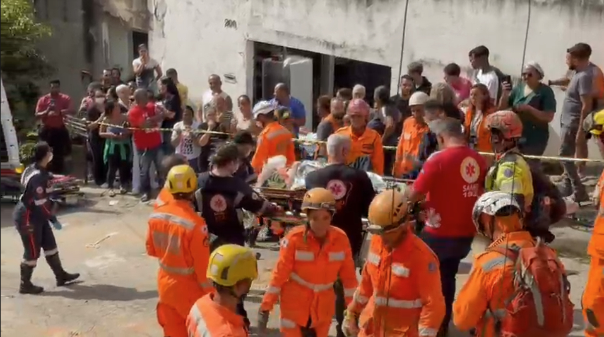 Idoso resgatado com vida