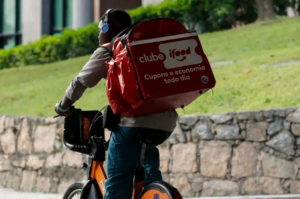 Um entregador de aplicativo