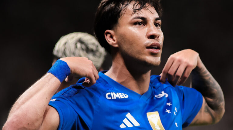 cruzeiro flamengo kaio jorge