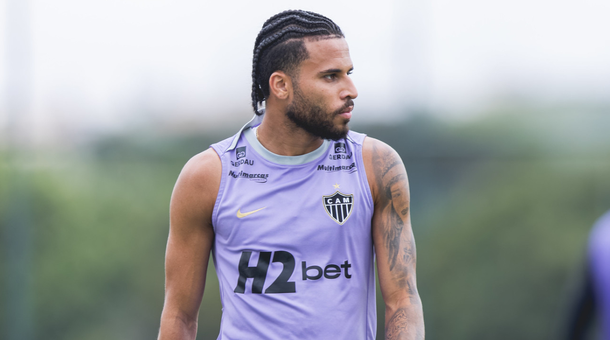 Alexsander se recupera de lesão e fica à disposição do Atlético
