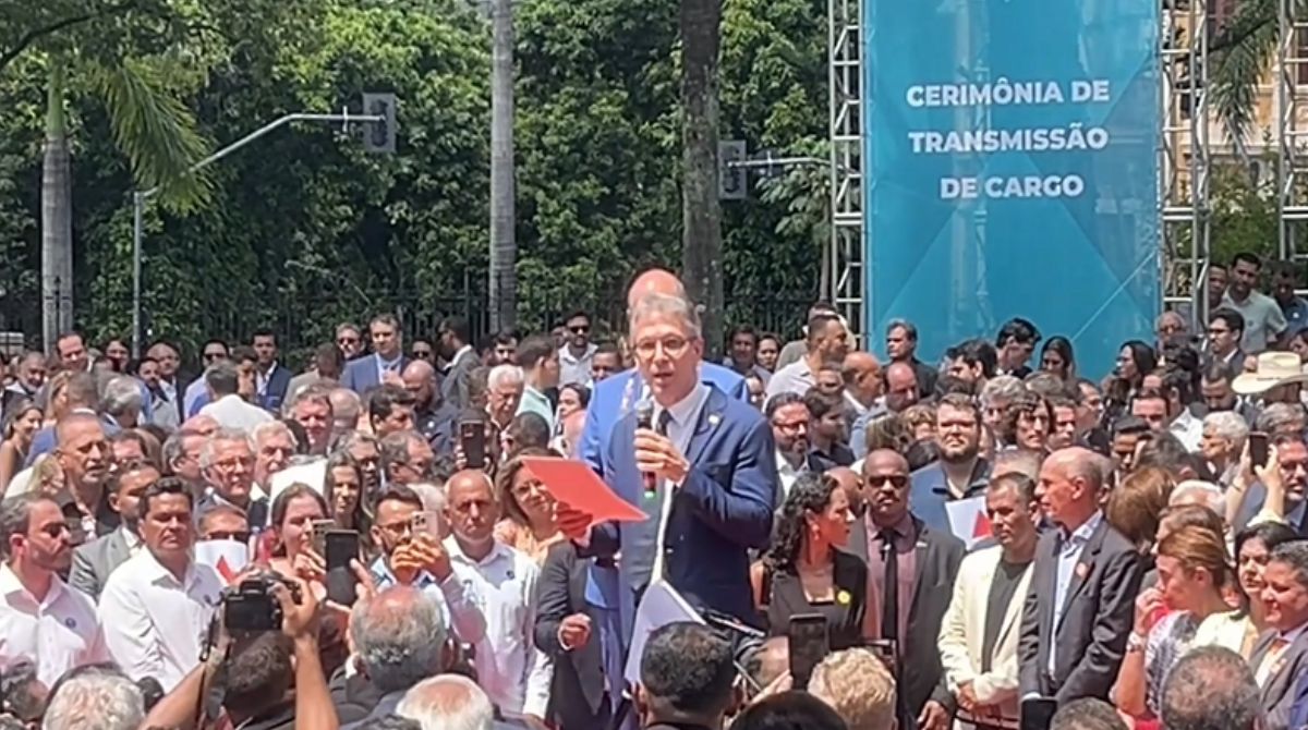 Zema deixou o Governo de Minas e pretende concorrer à presidência nas Eleições 2026.