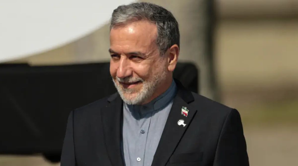 Estreito de Ormuz segue paralisado enquanto Irã e EUA mantêm negociações indiretas. (Foto: Joédson Alves/Agência Brasil)