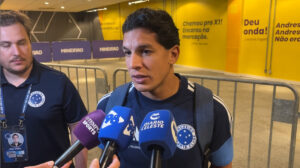 racismo cruzeiro boca