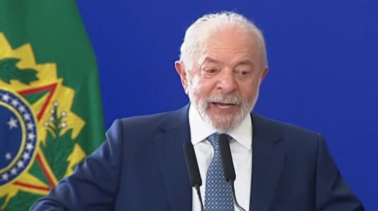 Durante o lançamento de programa contra o crime organizado, Lula revela que pediu a Trump a entrega de brasileiros foragidos em Miami. (Foto: Reprodução/YouTube/CanalGov)