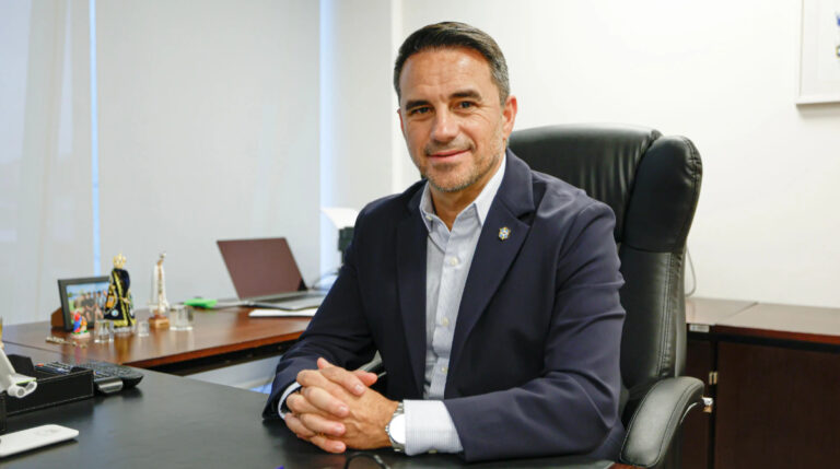 rodrigo caetano