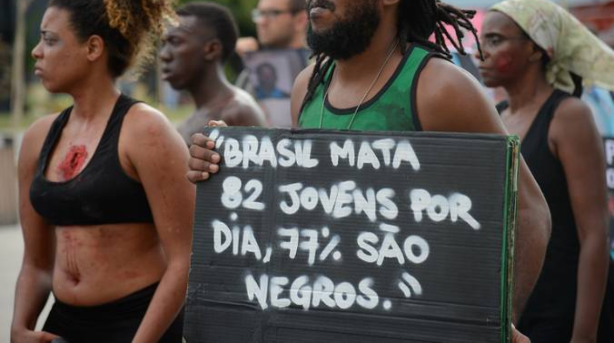 protesto contra o homicídio de pessoas negras