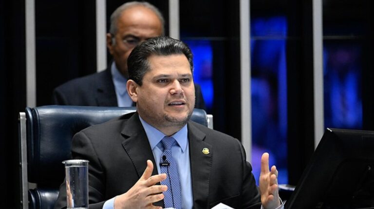 Alcolumbre prorroga prazo para emendas à MP que proibiu bets para depois do primeiro turno