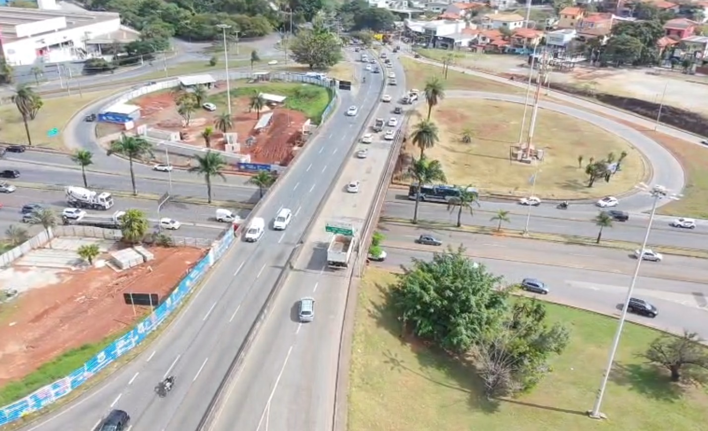 Obras no Trevo do Belvedere