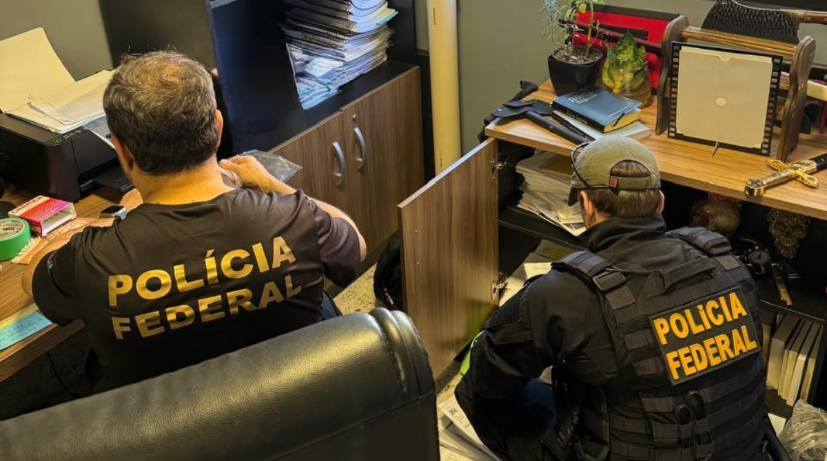 pf espionagem