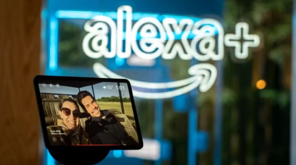Com tecnologia similar ao ChatGPT, nova Alexa+ chega ao Brasil integrada ao app da Uber e com memória de diálogos. (Foto: Divulgação/Amazon)