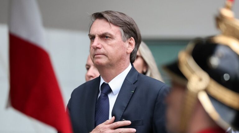 PF apreende última arma registrada em nome de Bolsonaro no Rio Grande do Sul