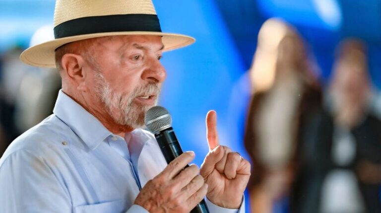 Lula sanciona lei que cria banco nacional de ações de combate à violência contra a mulher