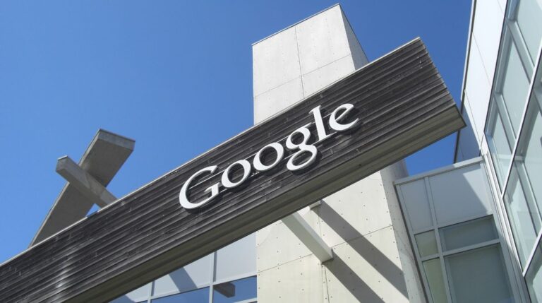Google critica decisão da União Europeia que força a abertura de 11 recursos de inteligência artificial no sistema Android. (Foto: Shawn Collins/Flickr)