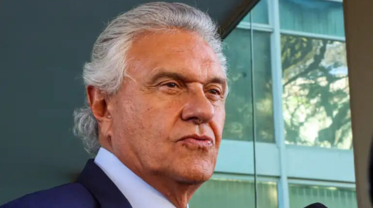 Sem Kassab, Caiado lança campanha em carreata e diz que fala sobre Centrão foi mal interpretada