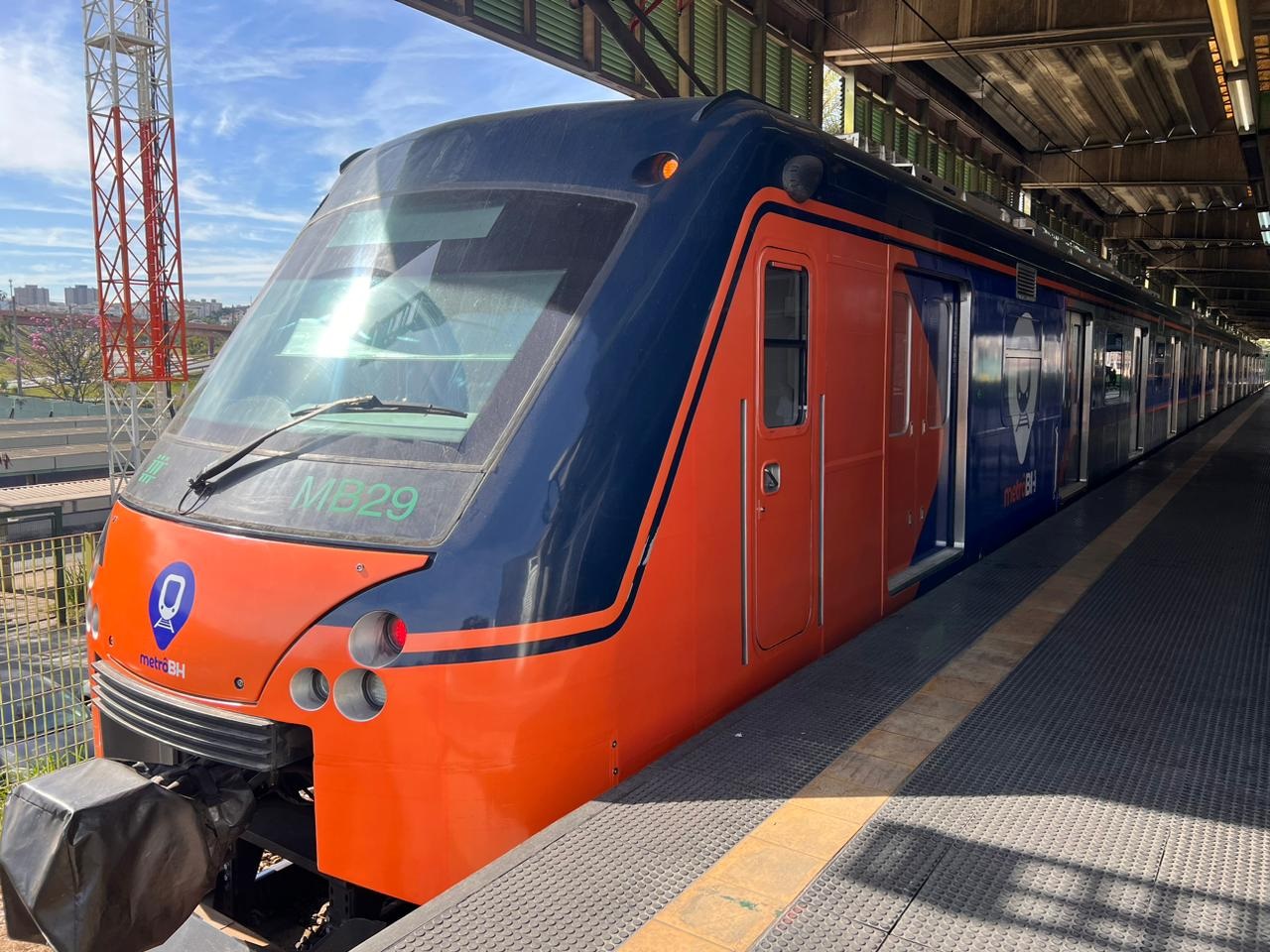 Composição do metrô de BH