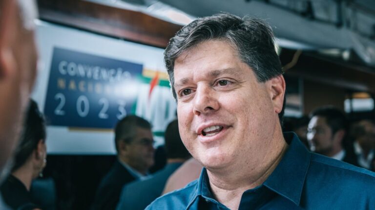 MDB libera diretórios para apoiar qualquer candidato à Presidência e abre mão de chapa própria