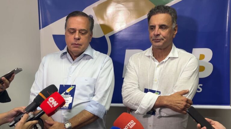 PSDB adia definição sobre Senado e governo de Minas, mas admite conversas mais avançadas com Kalil
