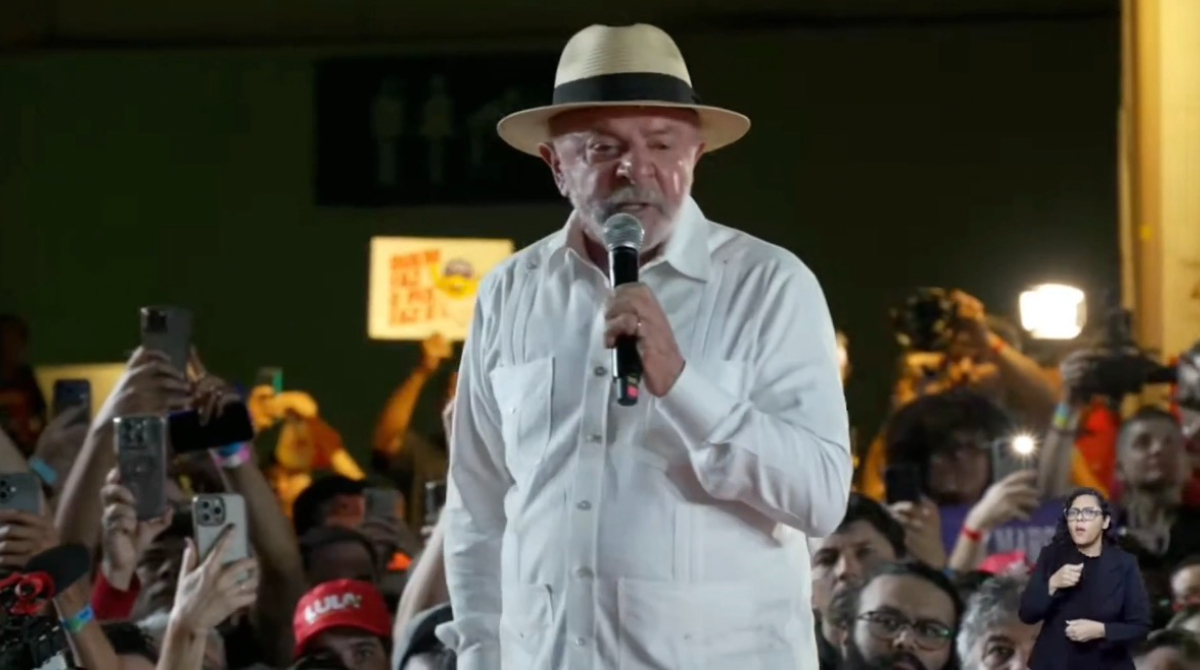 lula discursando em convenção do pt