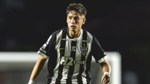 iván román