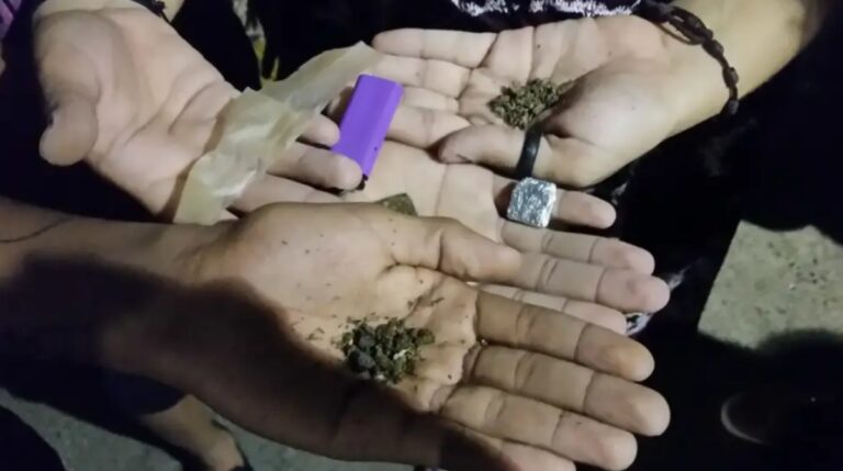 Câmara derruba veto e BH terá multa de R$ 1,5 mil para quem for pego usando drogas em locais públicos