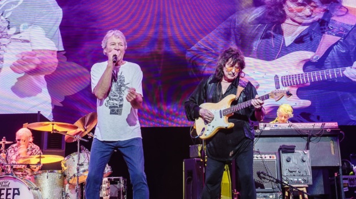 Ritchie Blackmore sobe ao palco com o Deep Purple após 33 anos para tocar ‘Smoke on the Water’. (Foto: Divulgação/Instagram/Deep Purple)